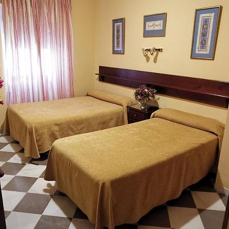 Hotel San Pedro Carmona  Ngoại thất bức ảnh
